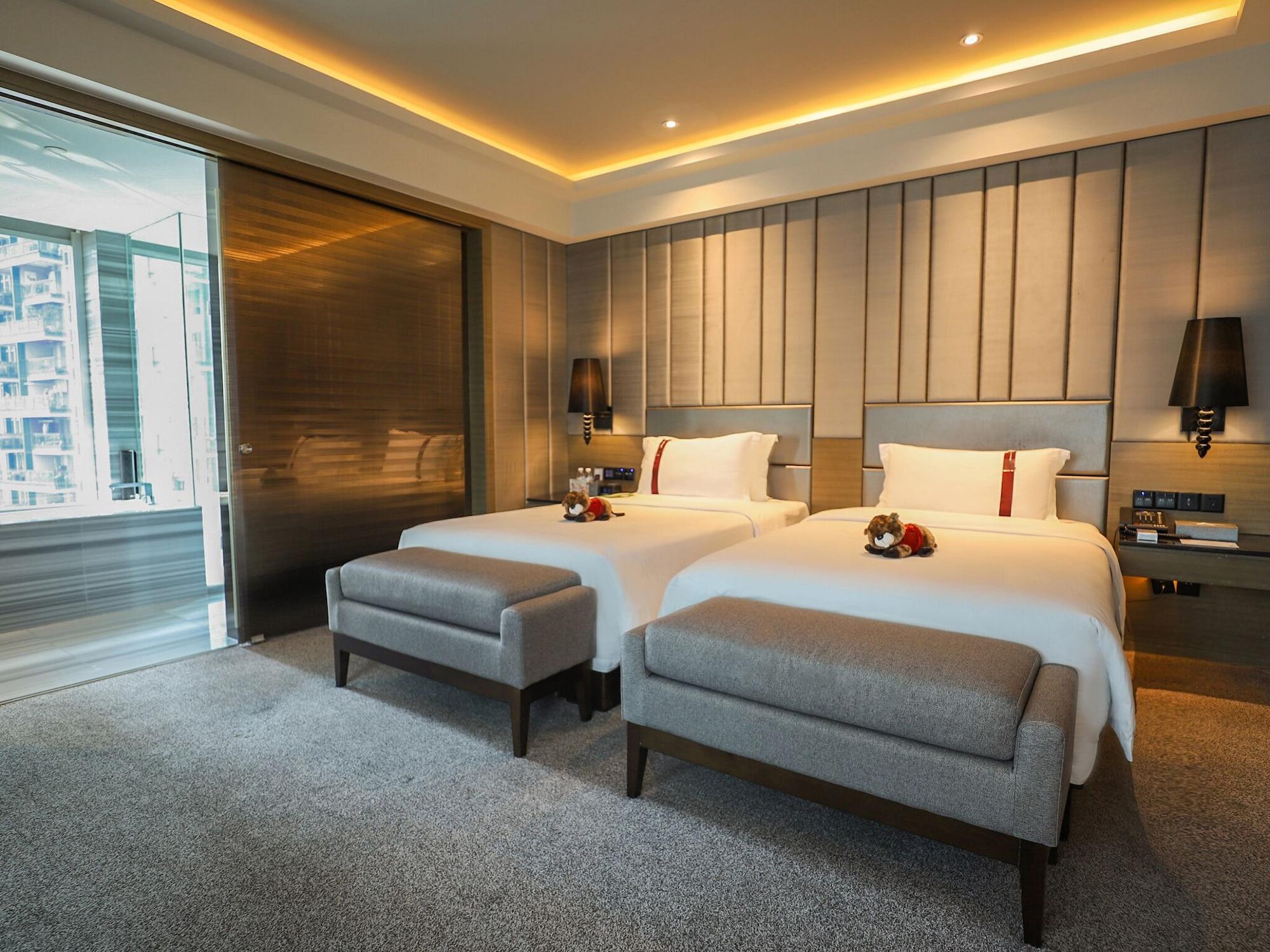 Rhombus Park Aura Chengdu Hotel Bagian luar foto