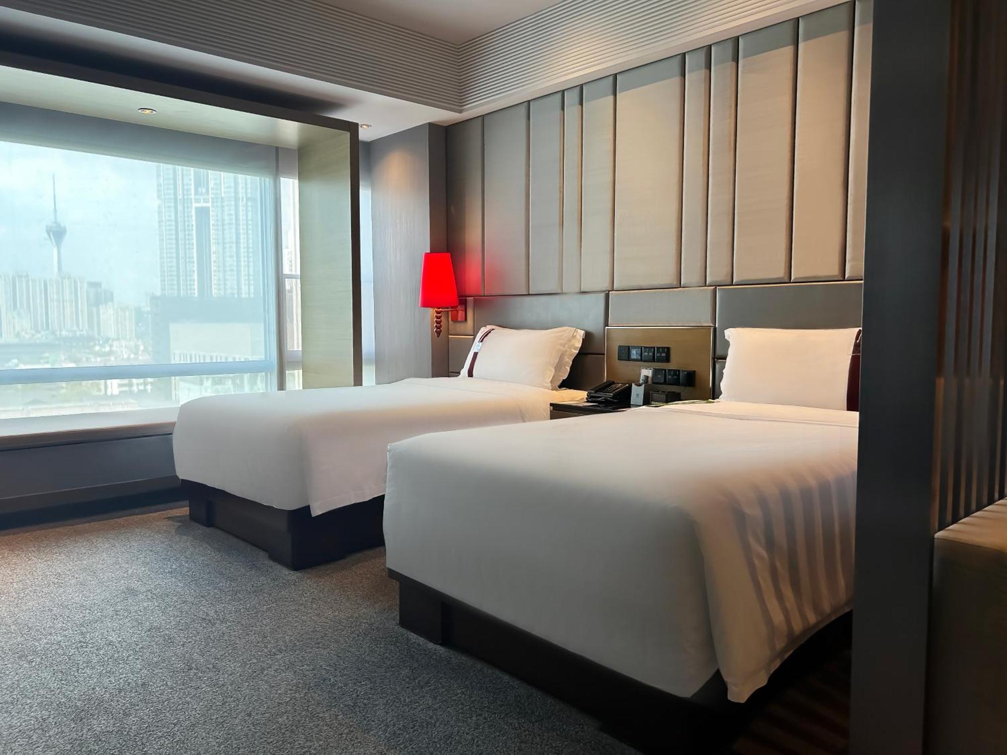 Rhombus Park Aura Chengdu Hotel Bagian luar foto